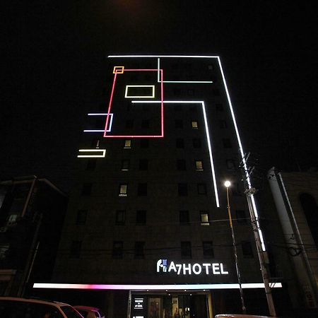 A7 Hotel Сувон Екстериор снимка