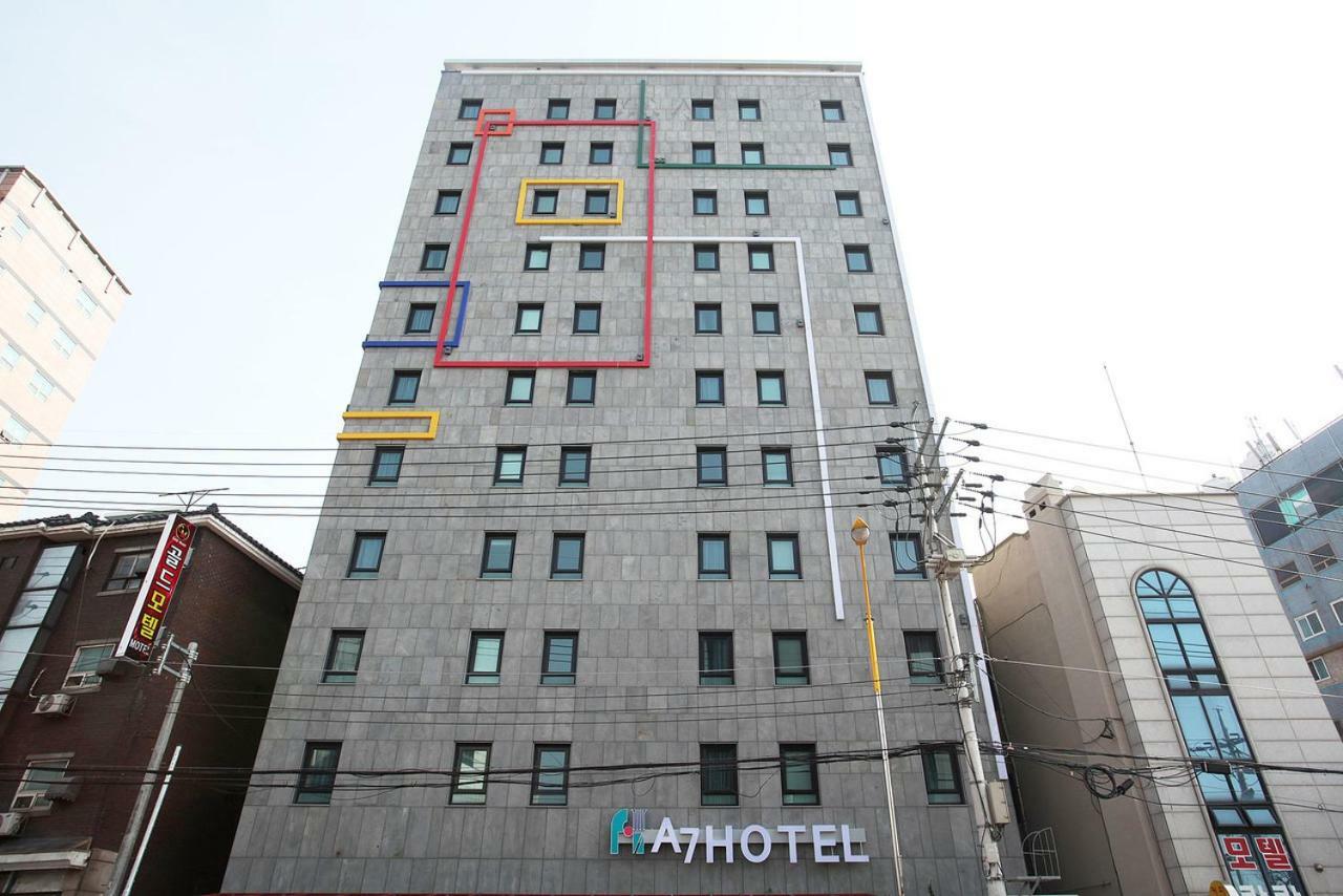A7 Hotel Сувон Екстериор снимка