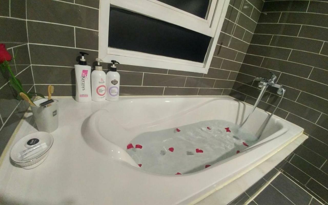 A7 Hotel Сувон Екстериор снимка